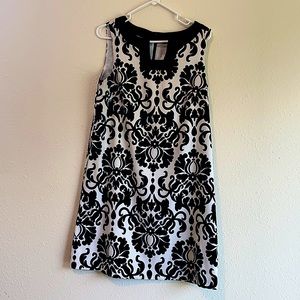 Black and white printed dress!